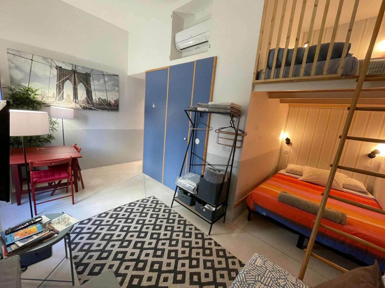 Fisherman Blues Apartment *